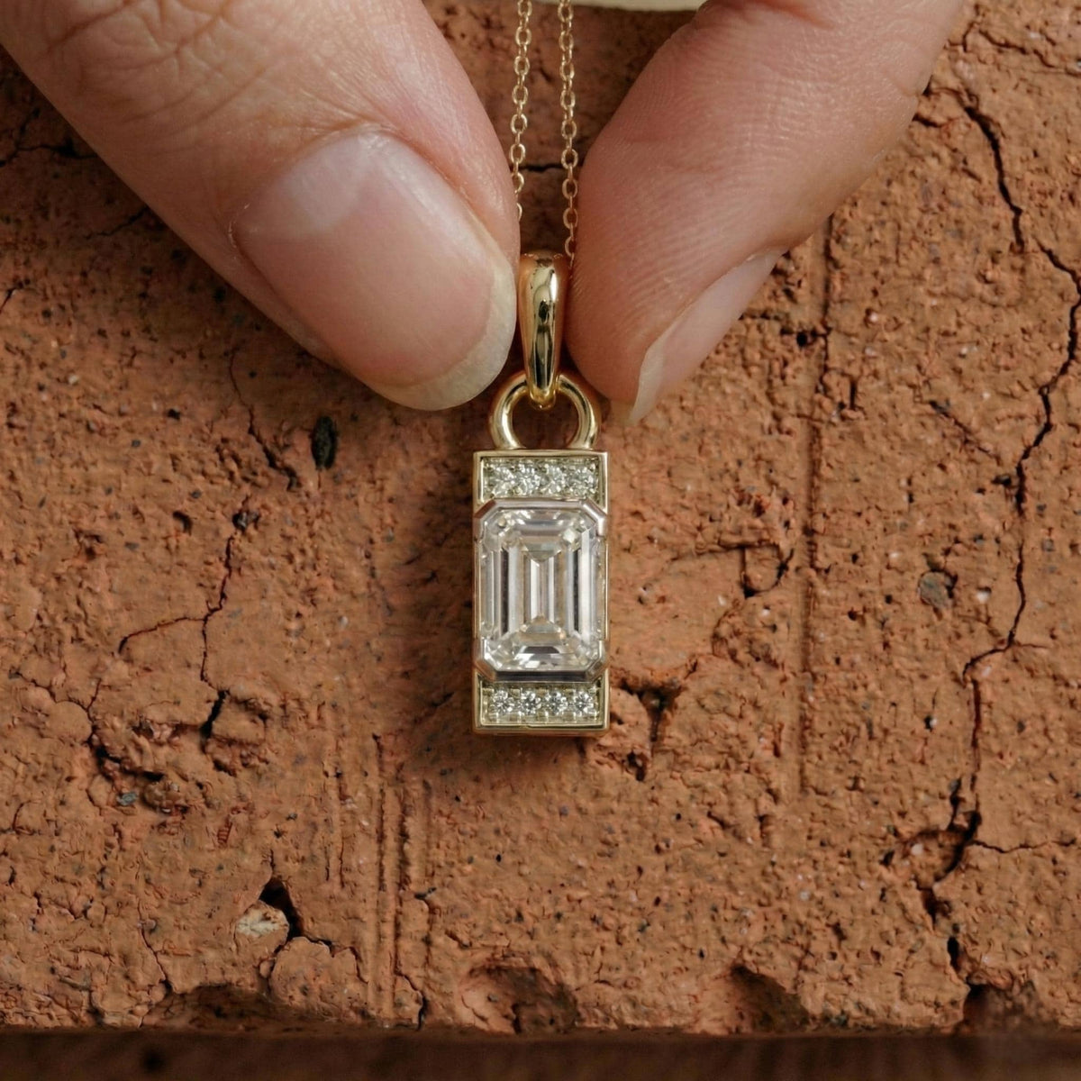 Emerald Diamond Pendant Necklace