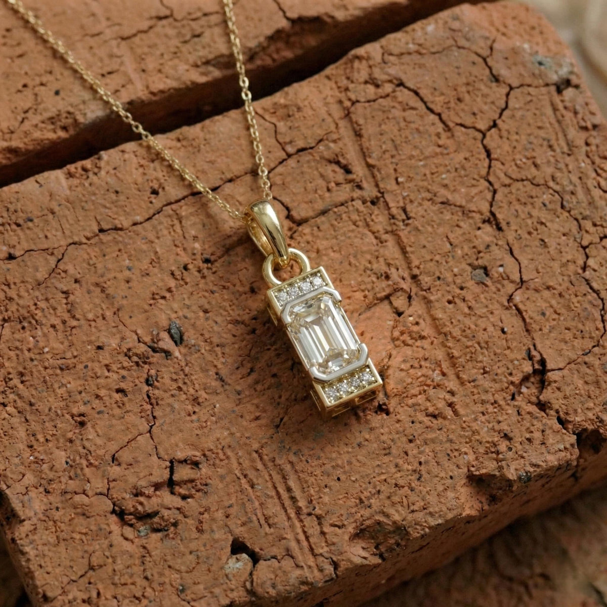 Emerald Diamond Pendant Necklace