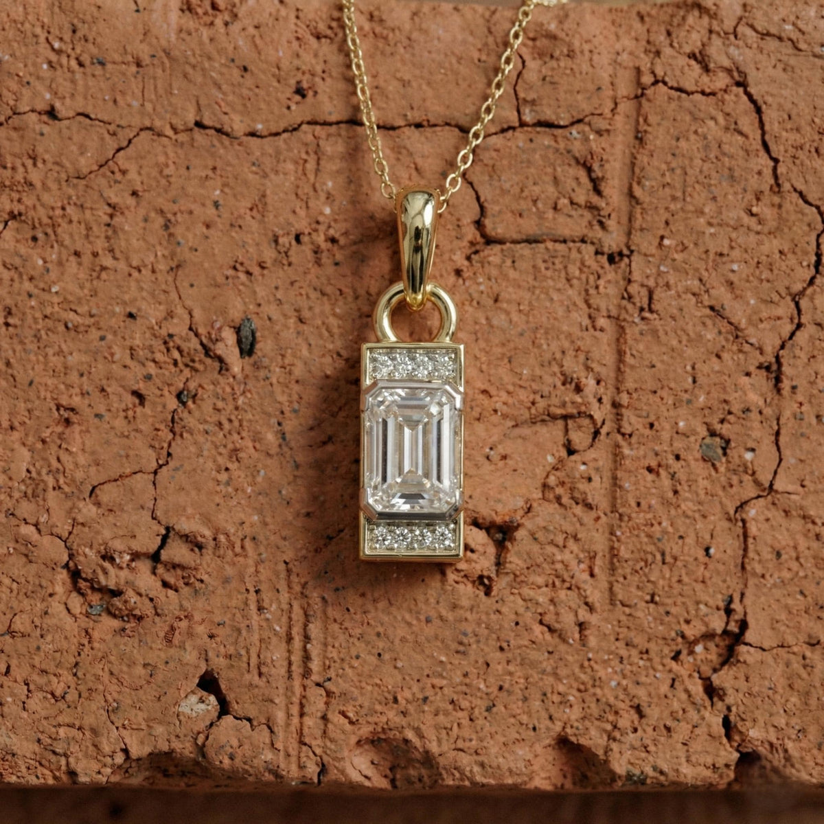 Emerald Diamond Pendant Necklace