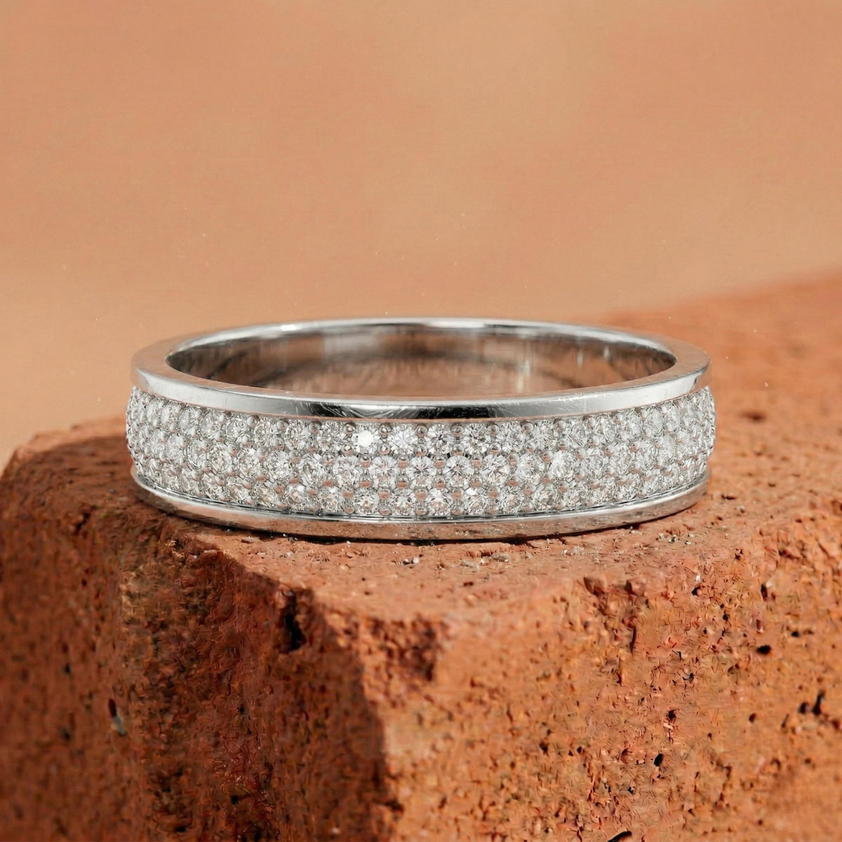 Lab-grown diamond Men's wedding band  
