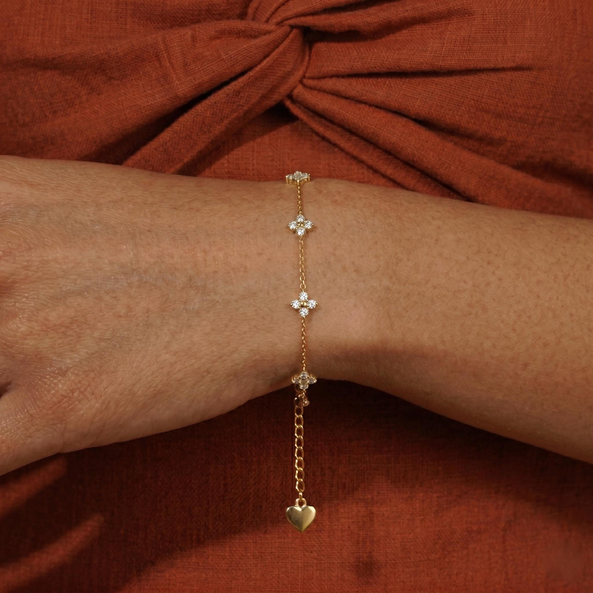 Lab Grown Diamond leaf Clover Bracelet
