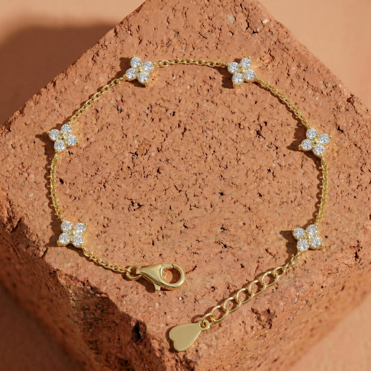 Lab Grown Diamond leaf Clover Bracelet