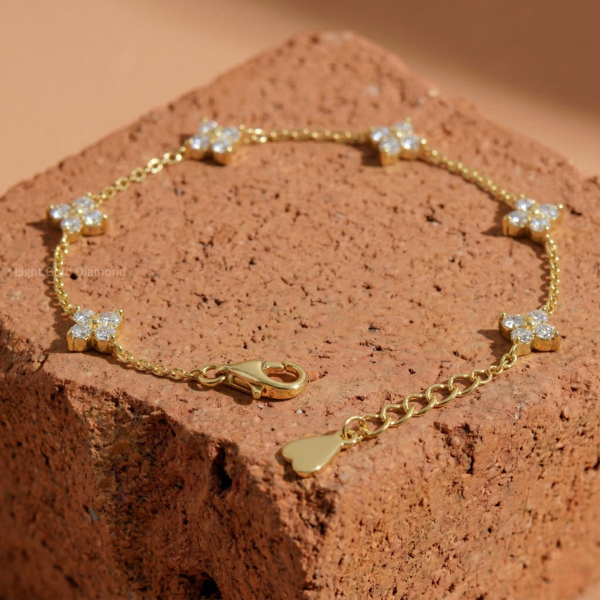 Lab Grown Diamond leaf Clover Bracelet