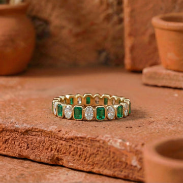 Oval Diamond & Emerald Gemstone Wedding Band