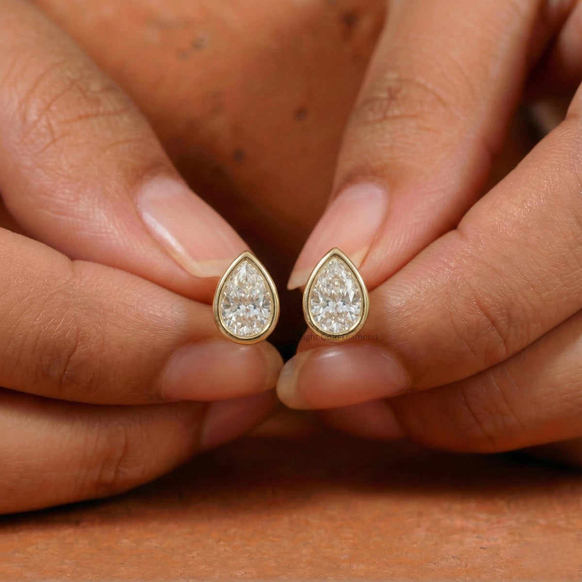 Pear Diamond Solitaire Stud Earring