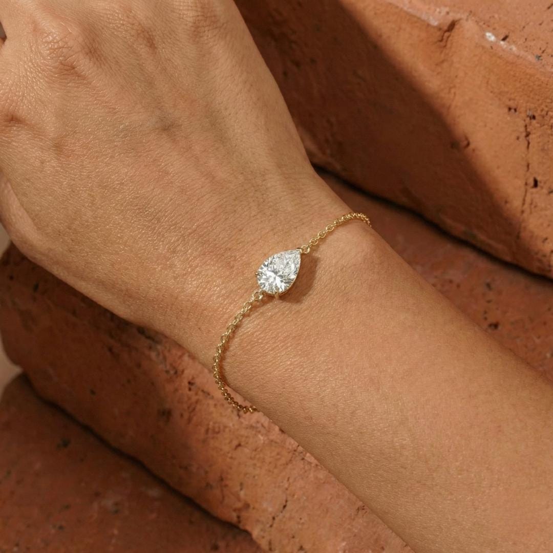 Pear Solitaire Lab Grown Diamond Bracelet