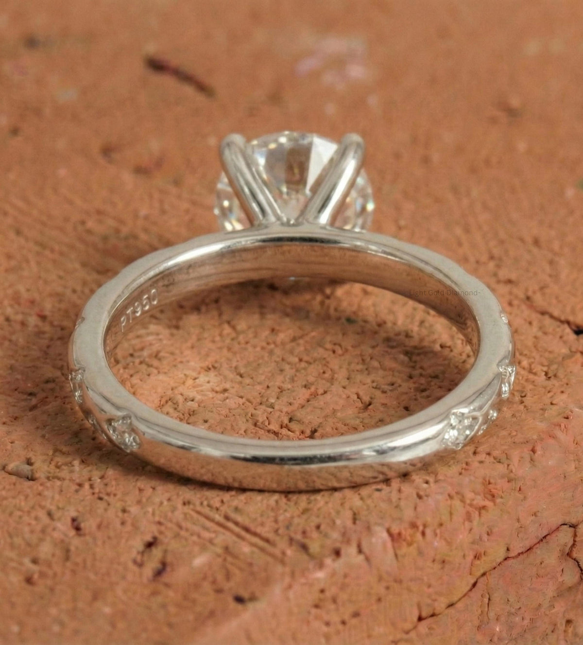 Round Cut Lab Grown Diamond Engagement Ring White gold