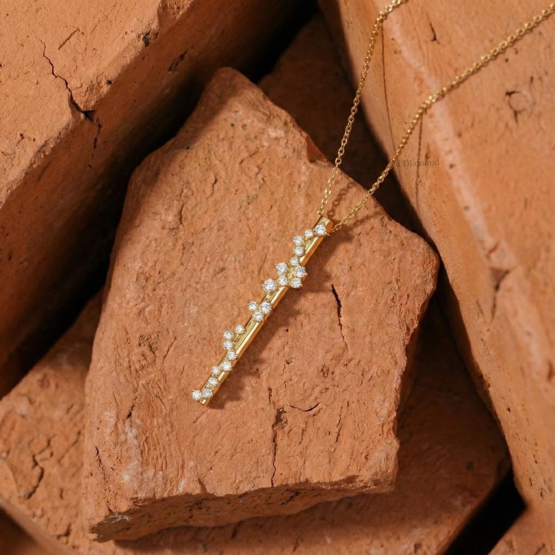 Round Diamond Gold Bar Necklace