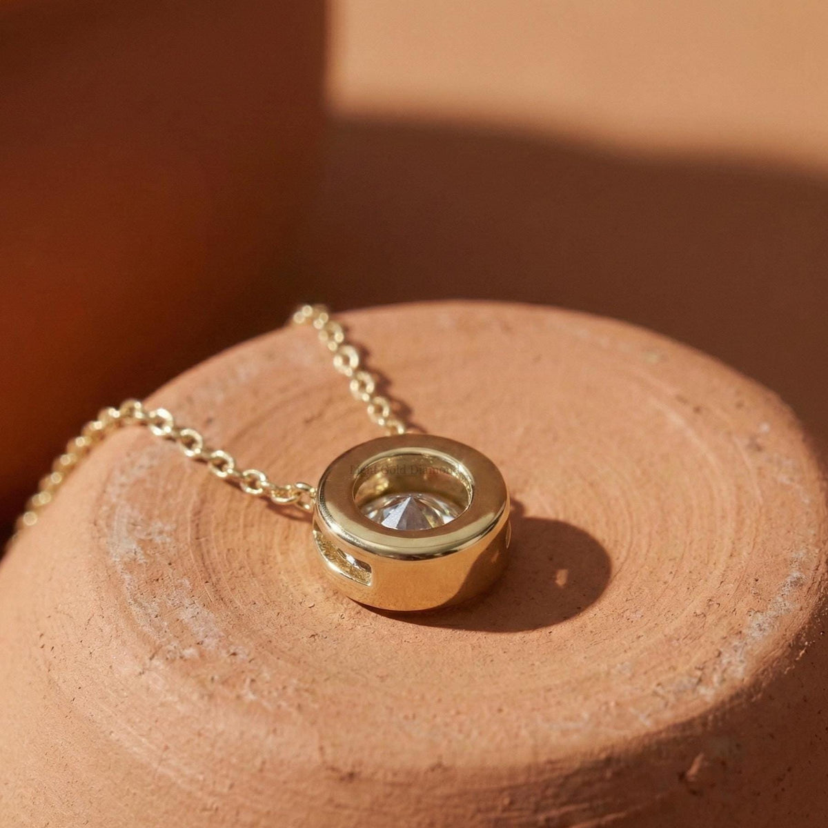 Round Lab Grown Diamond Bezel Set Pendant Necklace