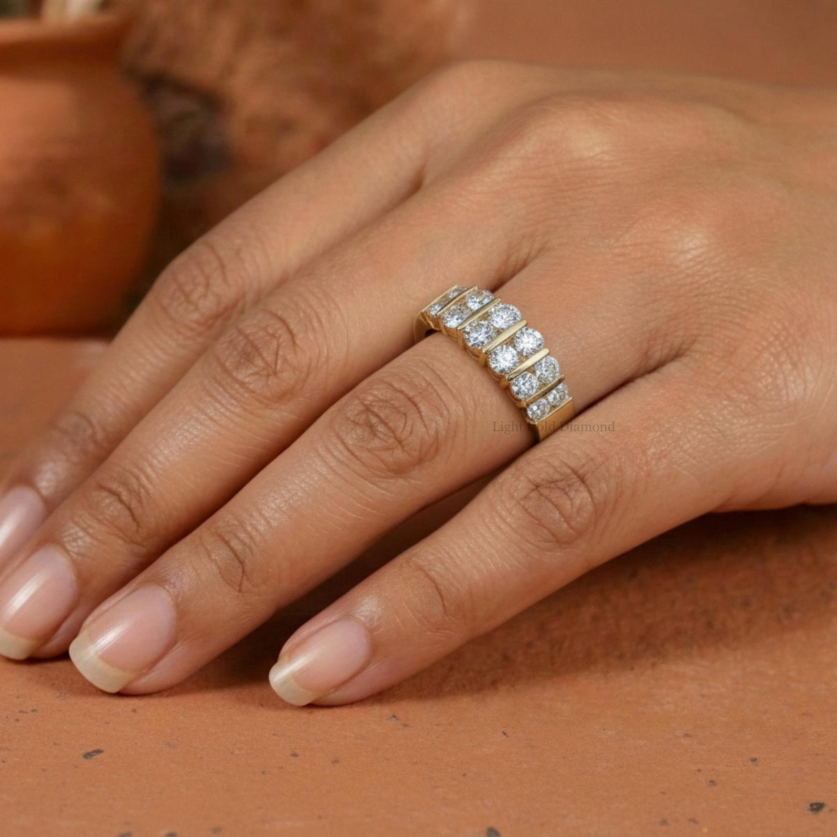 Vintage Round Cut Lab Grown Diamond Ring hend pose