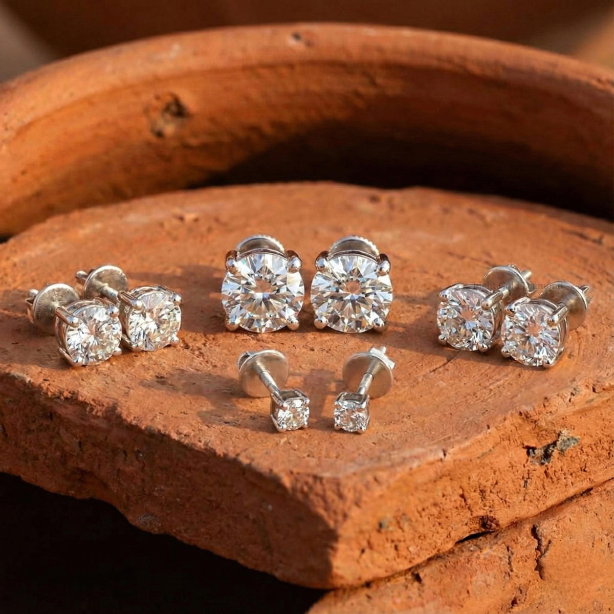 Lab Grown Round Diamond Stud Earrings