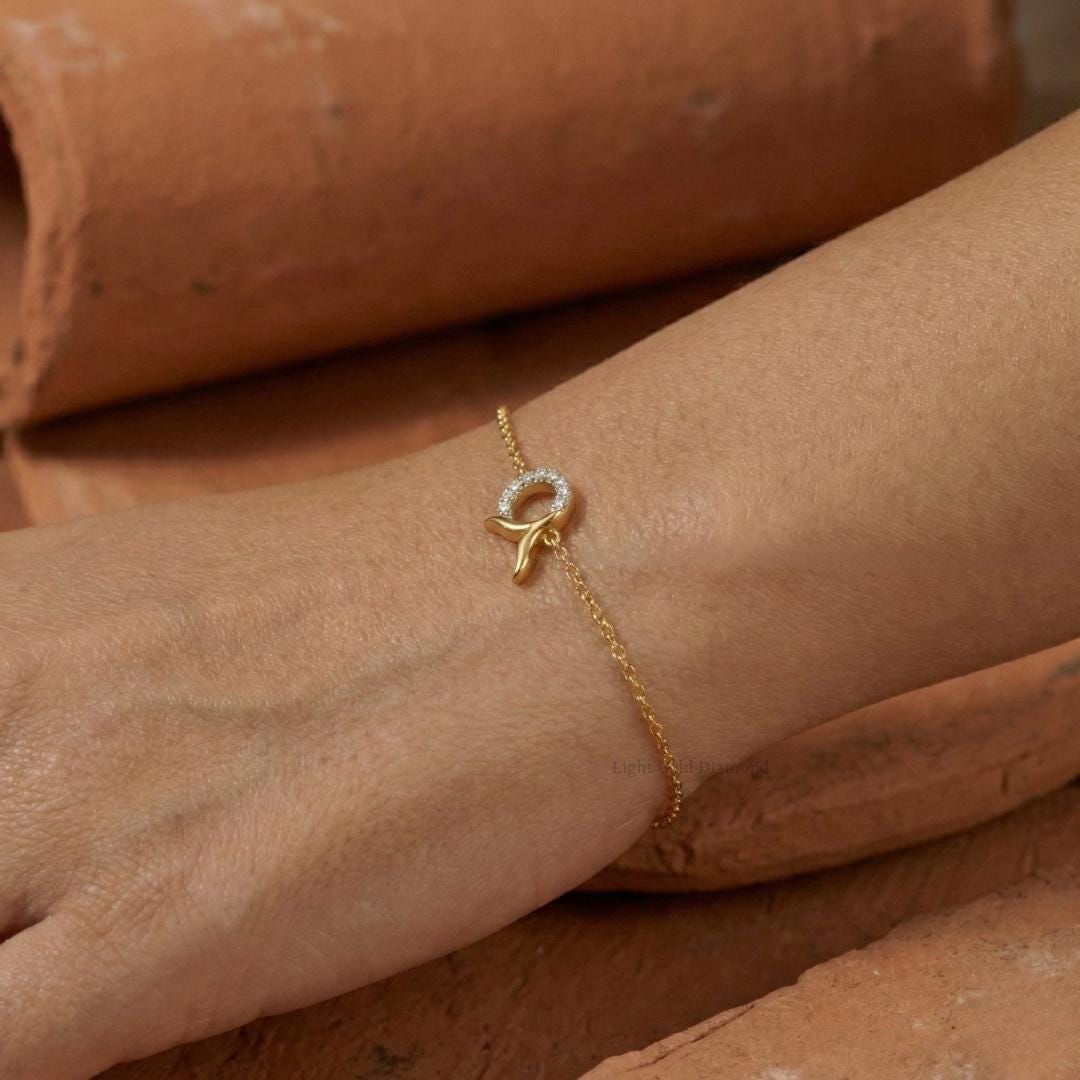 Round Cut Lab Grown Diamond Open Circle Bracelet