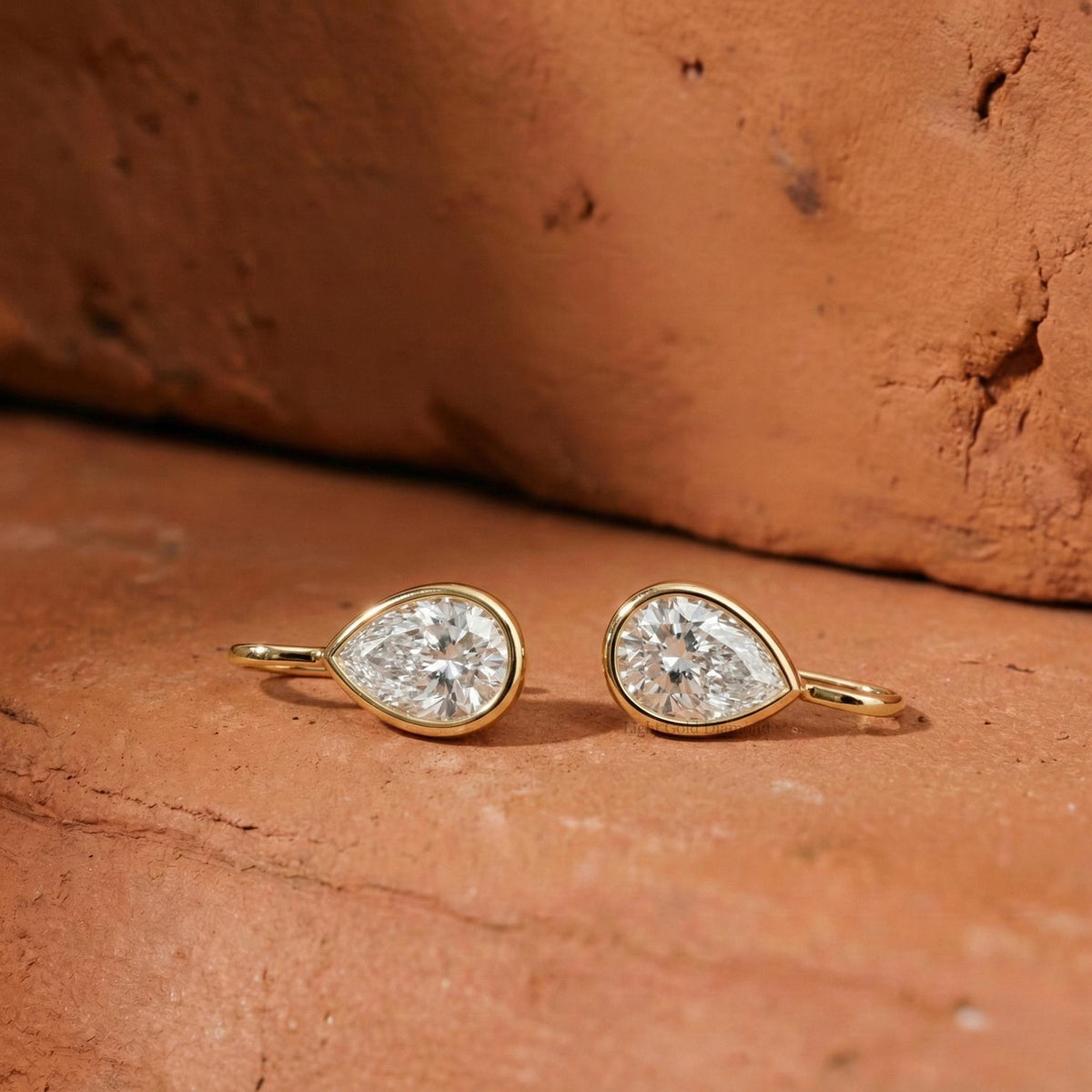 Pear Cut Lab Grown Diamond Dangle Earring For Wedding Gift