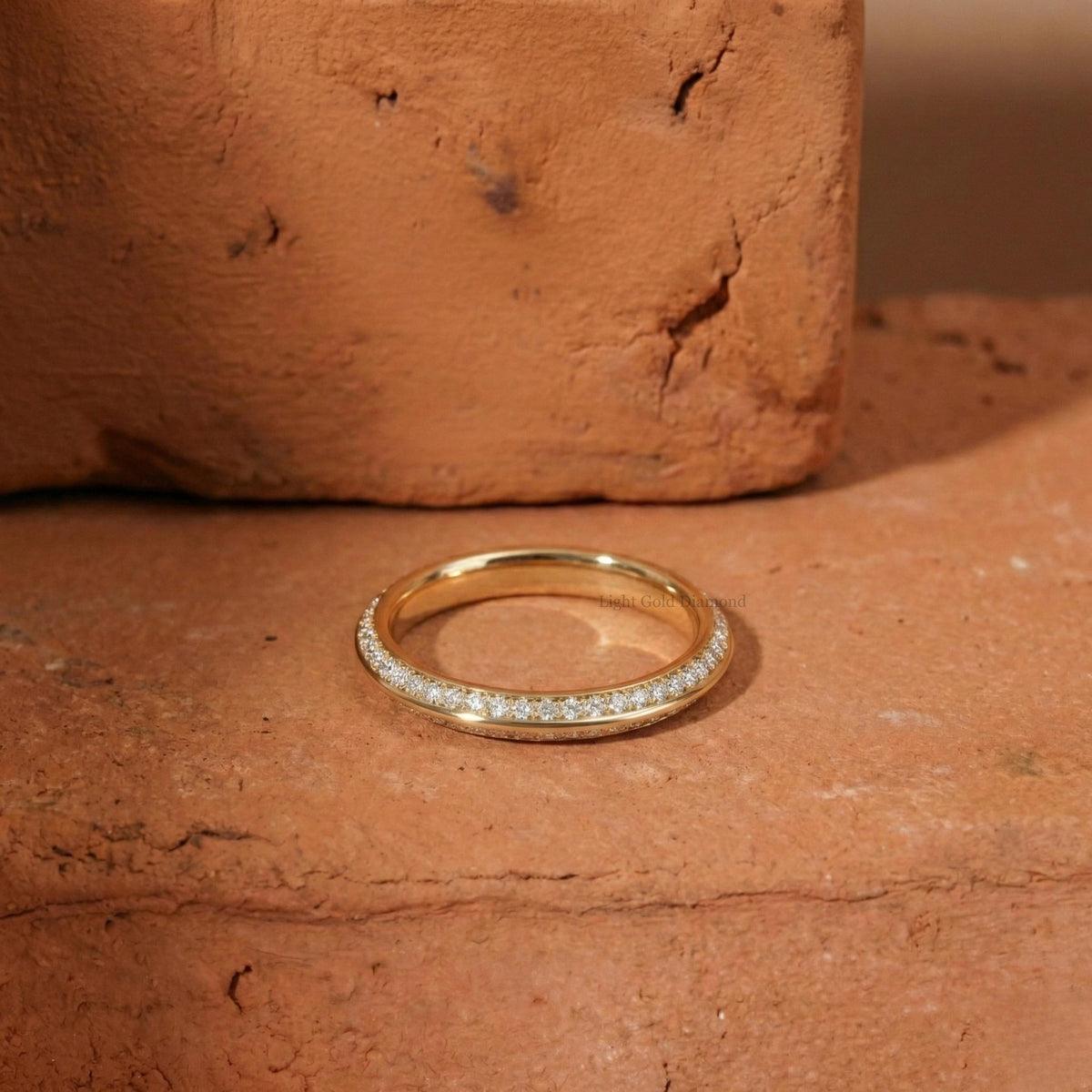 Round Cut Lab Grown Diamond Knife Edge Band For Bridal Gift