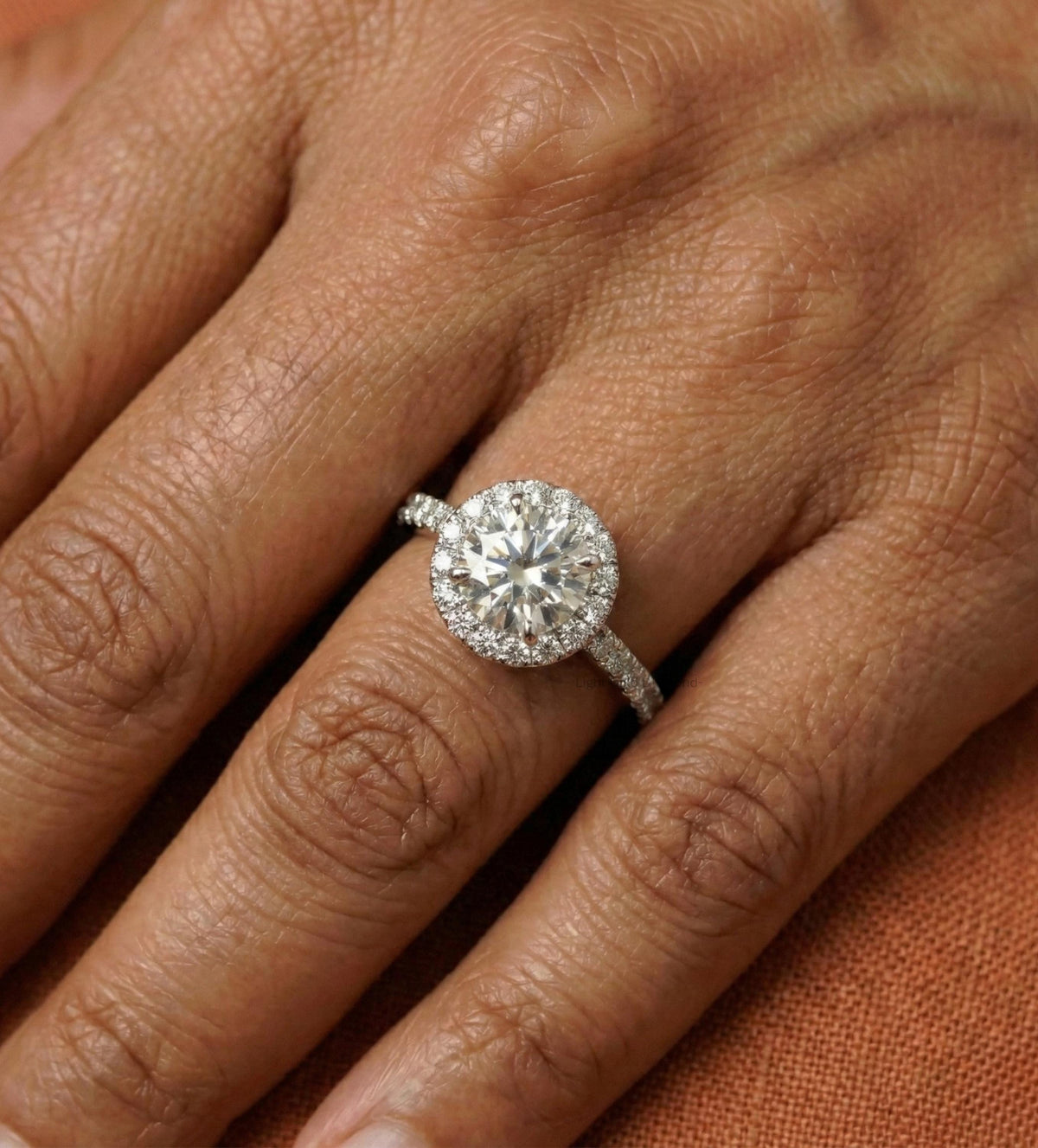Lab Grown Round Diamond Halo Engagement Ring