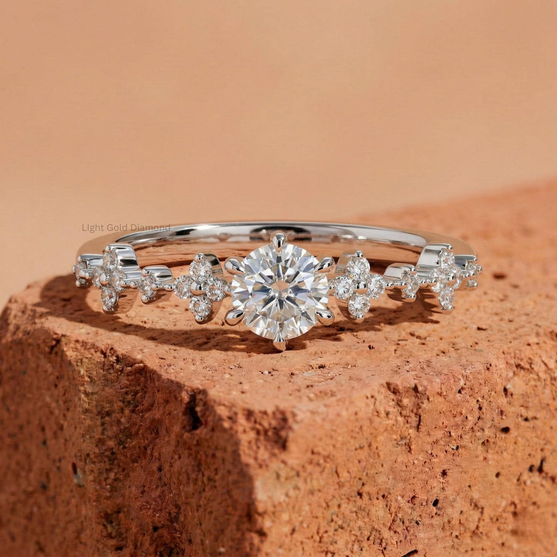 Lab Grown Round Cut Diamond Cluster Ring
