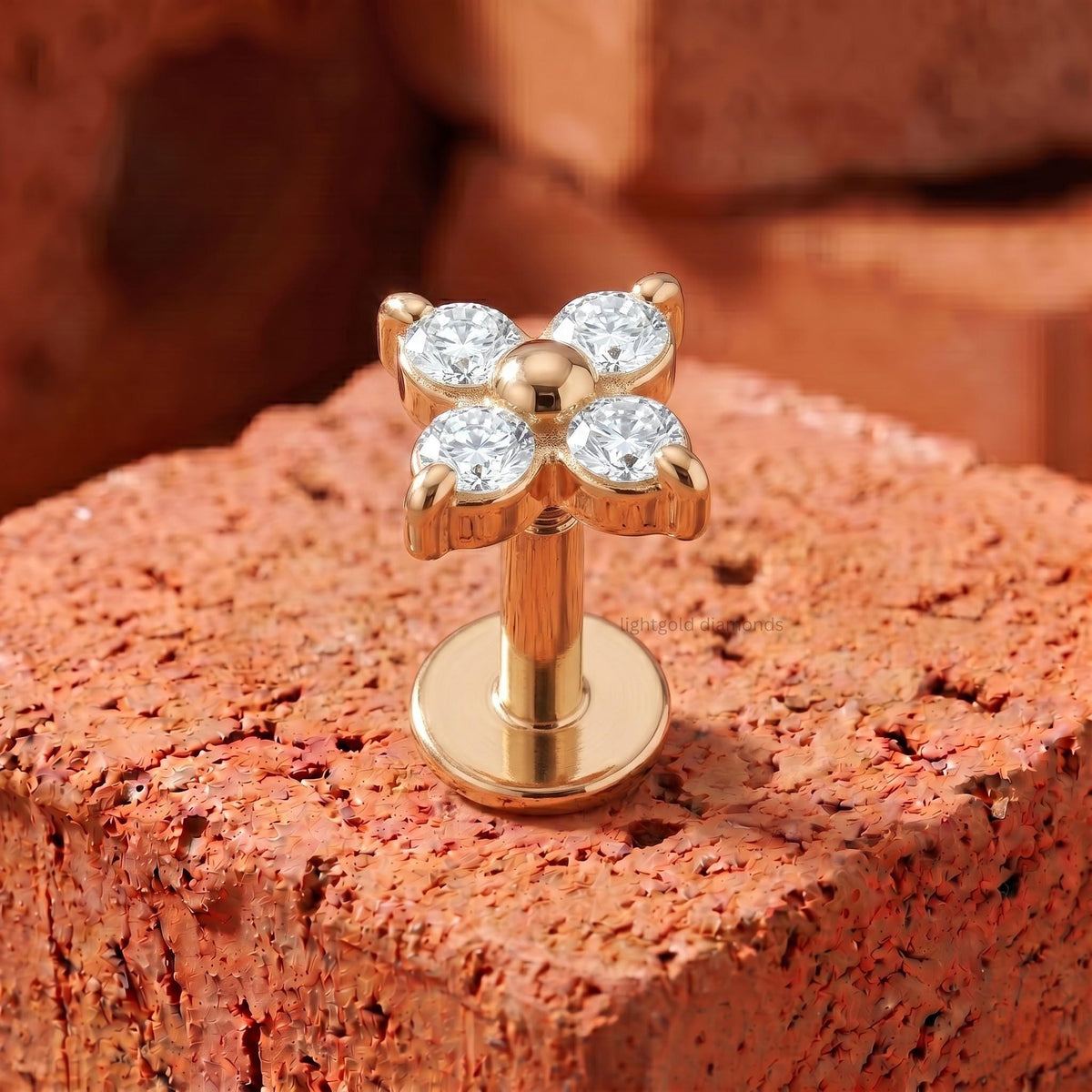 Round Cut Diamond Clover Helix Studs